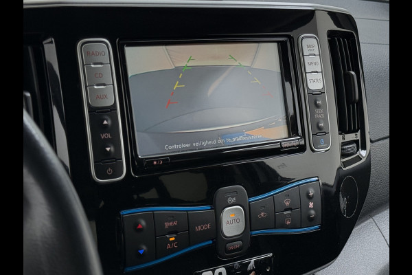 Nissan e-NV200 Evalia 40kWh Automaat 2X Schuifdeur 5-Persoons SOH 89% Camera Stoel+Stuurverwarming Navi DAB Connect Edition Regen-Lichtsensor Cruise Control Bluetooth Privacy Glas Isofix Lmv 15" 1e Eigenaar Dealeronderhouden Origineel Nederlandse Auto