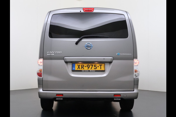 Nissan e-NV200 Evalia 40kWh Automaat 2X Schuifdeur 5-Persoons SOH 89% Camera Stoel+Stuurverwarming Navi DAB Connect Edition Regen-Lichtsensor Cruise Control Bluetooth Privacy Glas Isofix Lmv 15" 1e Eigenaar Dealeronderhouden Origineel Nederlandse Auto