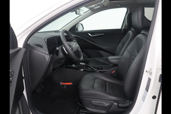 Kia Niro EV DynamicPlusLine 64.8 kWh | SOH 95,8% | Panoramadak | Leder | Adaptive cruise | Harman/Kardon | Trekhaak | Camera | Park assist | Stuur/stoel verwarming | Carplay | Climate control | Full LED