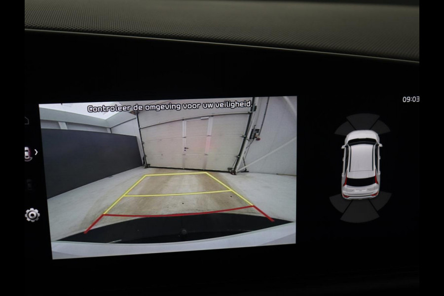 Kia Niro EV DynamicPlusLine 64.8 kWh | SOH 95,8% | Panoramadak | Leder | Adaptive cruise | Harman/Kardon | Trekhaak | Camera | Park assist | Stuur/stoel verwarming | Carplay | Climate control | Full LED