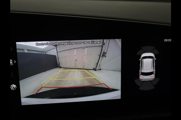 Kia Niro EV DynamicPlusLine 64.8 kWh | SOH 95,8% | Panoramadak | Leder | Adaptive cruise | Harman/Kardon | Trekhaak | Camera | Park assist | Stuur/stoel verwarming | Carplay | Climate control | Full LED