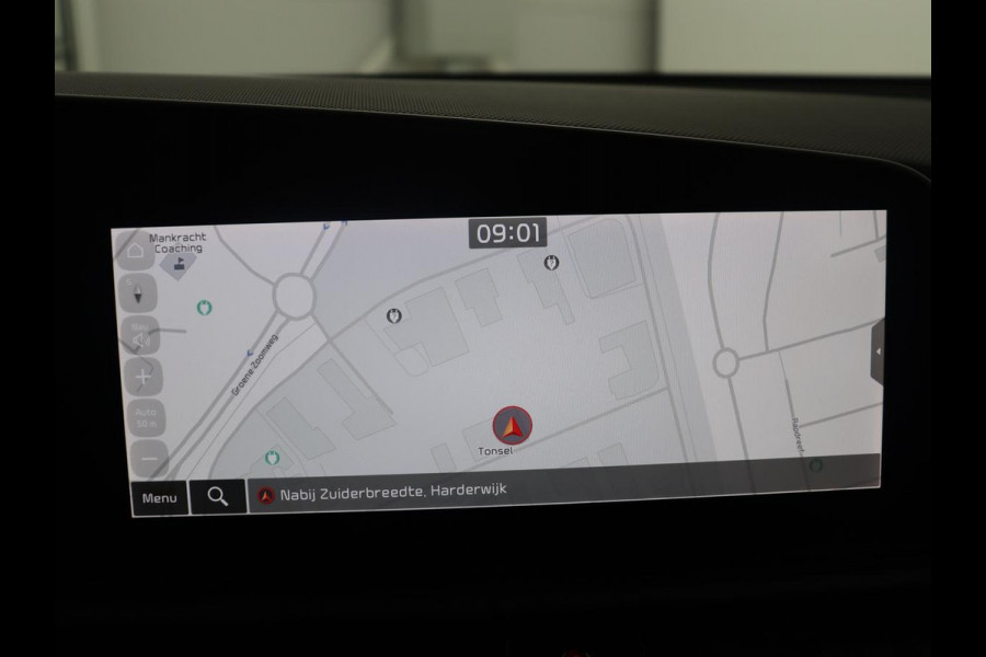 Kia Niro EV DynamicPlusLine 64.8 kWh | SOH 95,8% | Panoramadak | Leder | Adaptive cruise | Harman/Kardon | Trekhaak | Camera | Park assist | Stuur/stoel verwarming | Carplay | Climate control | Full LED