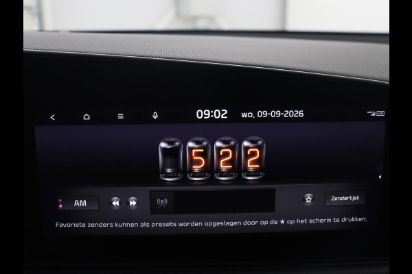 Kia Niro EV DynamicPlusLine 64.8 kWh | SOH 95,8% | Panoramadak | Leder | Adaptive cruise | Harman/Kardon | Trekhaak | Camera | Park assist | Stuur/stoel verwarming | Carplay | Climate control | Full LED