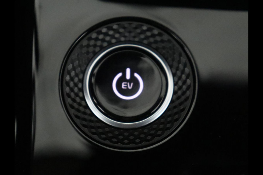 Kia Niro EV DynamicPlusLine 64.8 kWh | SOH 95,8% | Panoramadak | Leder | Adaptive cruise | Harman/Kardon | Trekhaak | Camera | Park assist | Stuur/stoel verwarming | Carplay | Climate control | Full LED