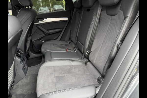 Audi Q5 55 TFSI e S edition VAN: 48.900,- VOOR: 44.877,- UW HERFSTVOORDEEL: 4.023,- S-LINE BINNEN + BUITEN |LUCHTVERING| ELEKTRISCHE TREKHAAK| 360 CAMERA| PANO| DODE HOEK SENSOR| ELEK. STOELEN | MATRIX| RECENT NOG ONDERHOUD GEHAD|