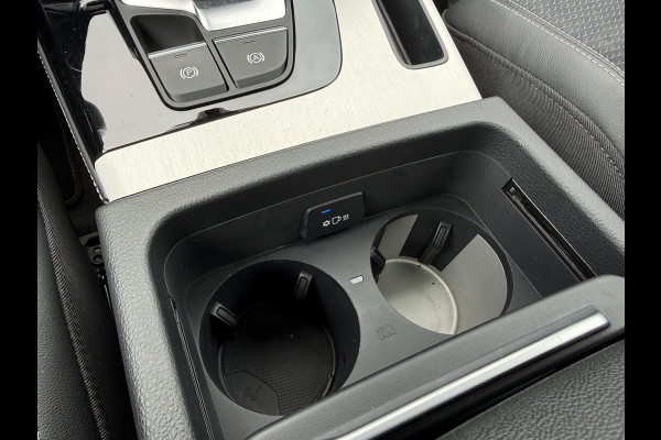 Audi Q5 55 TFSI e S edition VAN: 48.900,- VOOR: 44.877,- UW HERFSTVOORDEEL: 4.023,- S-LINE BINNEN + BUITEN |LUCHTVERING| ELEKTRISCHE TREKHAAK| 360 CAMERA| PANO| DODE HOEK SENSOR| ELEK. STOELEN | MATRIX| RECENT NOG ONDERHOUD GEHAD|