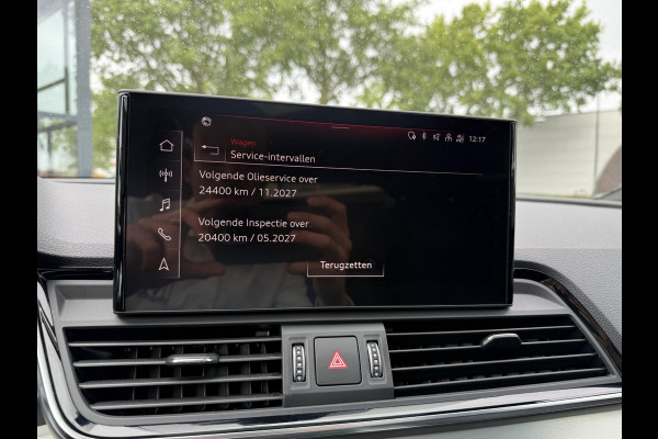 Audi Q5 55 TFSI e S edition VAN: 48.900,- VOOR: 44.877,- UW HERFSTVOORDEEL: 4.023,- S-LINE BINNEN + BUITEN |LUCHTVERING| ELEKTRISCHE TREKHAAK| 360 CAMERA| PANO| DODE HOEK SENSOR| ELEK. STOELEN | MATRIX| RECENT NOG ONDERHOUD GEHAD|