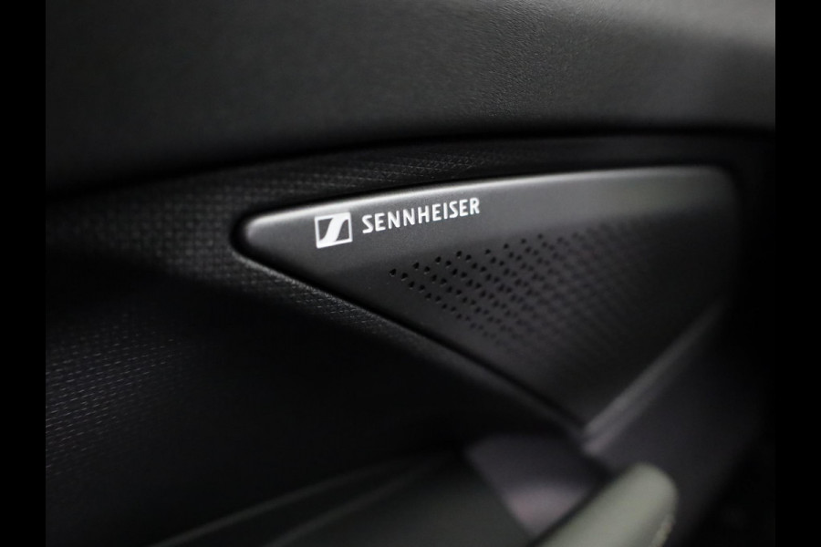 CUPRA Terramar 1.5 TSI e-Hybrid VZ Tribe Edition 272pk DSG | 360 Camera | Trekhaak | Panoramadak | Head up display | Sennheiser | 360 Camera |