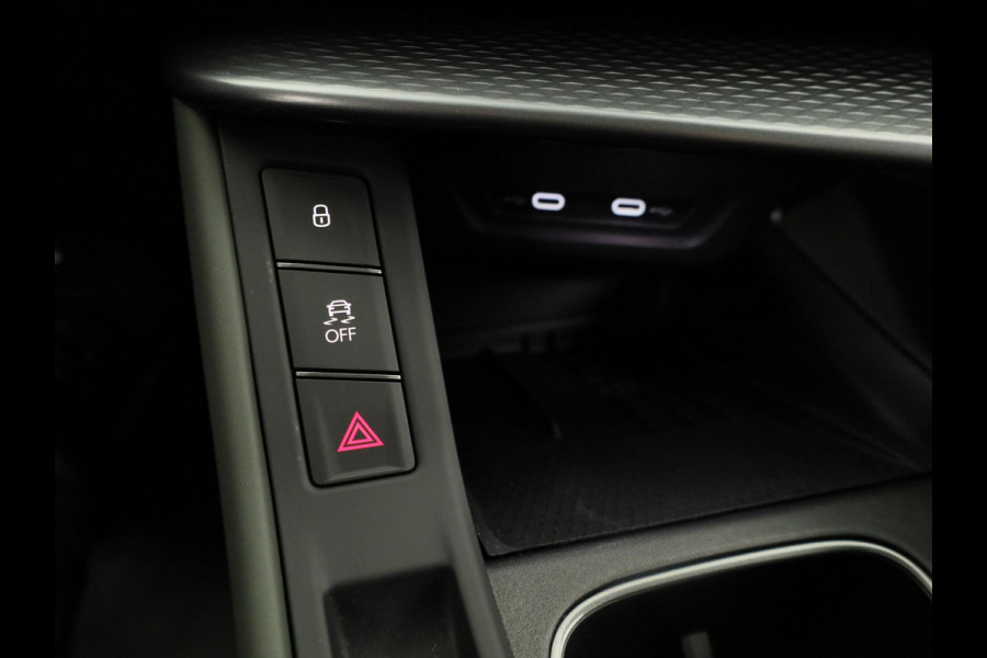 CUPRA Terramar 1.5 TSI e-Hybrid VZ Tribe Edition 272pk DSG | 360 Camera | Trekhaak | Panoramadak | Head up display | Sennheiser | 360 Camera |