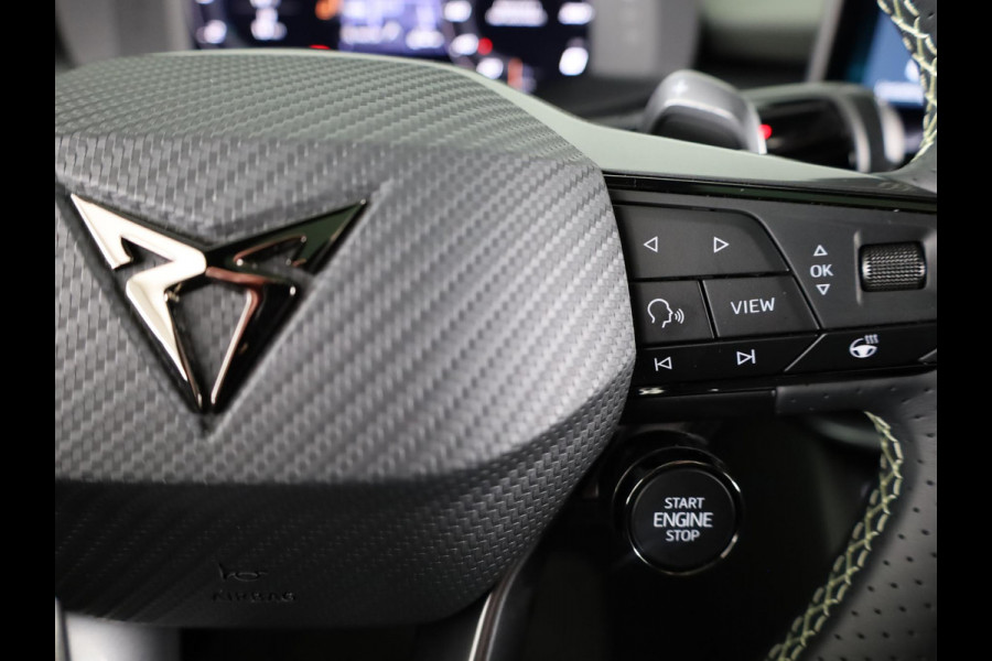 CUPRA Terramar 1.5 TSI e-Hybrid VZ Tribe Edition 272pk DSG | 360 Camera | Trekhaak | Panoramadak | Head up display | Sennheiser | 360 Camera |