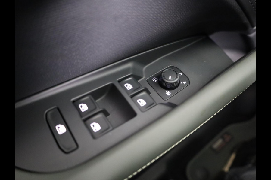 CUPRA Terramar 1.5 TSI e-Hybrid VZ Tribe Edition 272pk DSG | 360 Camera | Trekhaak | Panoramadak | Head up display | Sennheiser | 360 Camera |