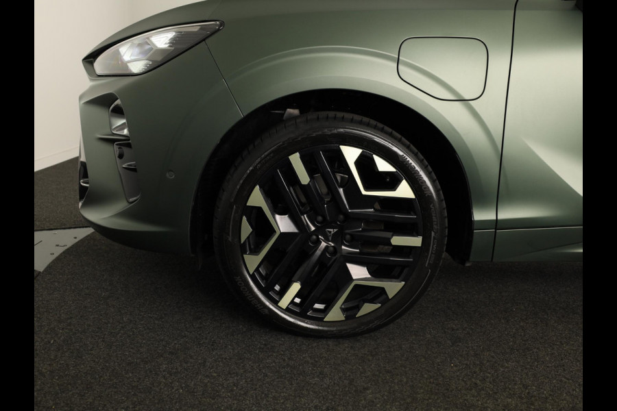 CUPRA Terramar 1.5 TSI e-Hybrid VZ Tribe Edition 272pk DSG | 360 Camera | Trekhaak | Panoramadak | Head up display | Sennheiser | 360 Camera |