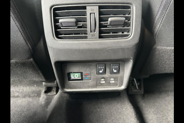 Nissan X-Trail 1.5 e-4orce N-Connecta 4WD 7p. VAN:43.900,- VOOR:39.877,- UW HERFSTVOORDEEL:4.023,- 7 PERSOONS| ACHTERBANK VERWARMD| STOEL + STUURVERWARMING| 360 CAMERA| ELEKTRISCHE ACHTERKLEP| ADAPTIVE CRUISE CONTROL| NISSAN GARANTIE|