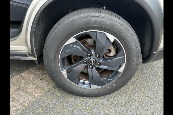 Nissan X-Trail 1.5 e-4orce N-Connecta 4WD 7p. VAN:43.900,- VOOR:39.877,- UW HERFSTVOORDEEL:4.023,- 7 PERSOONS| ACHTERBANK VERWARMD| STOEL + STUURVERWARMING| 360 CAMERA| ELEKTRISCHE ACHTERKLEP| ADAPTIVE CRUISE CONTROL| NISSAN GARANTIE|