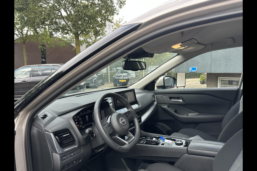 Nissan X-Trail 1.5 e-4orce N-Connecta 4WD 7p. VAN:43.900,- VOOR:39.877,- UW HERFSTVOORDEEL:4.023,- 7 PERSOONS| ACHTERBANK VERWARMD| STOEL + STUURVERWARMING| 360 CAMERA| ELEKTRISCHE ACHTERKLEP| ADAPTIVE CRUISE CONTROL| NISSAN GARANTIE|