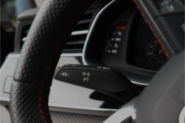 Audi RSQ8 4.0 V8 **Dynamic Plus/Keramisch/Carbon exterieur/Alcantara/360/B&O**