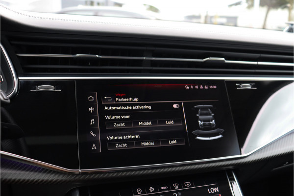 Audi RSQ8 4.0 V8 **Dynamic Plus/Keramisch/Carbon exterieur/Alcantara/360/B&O**