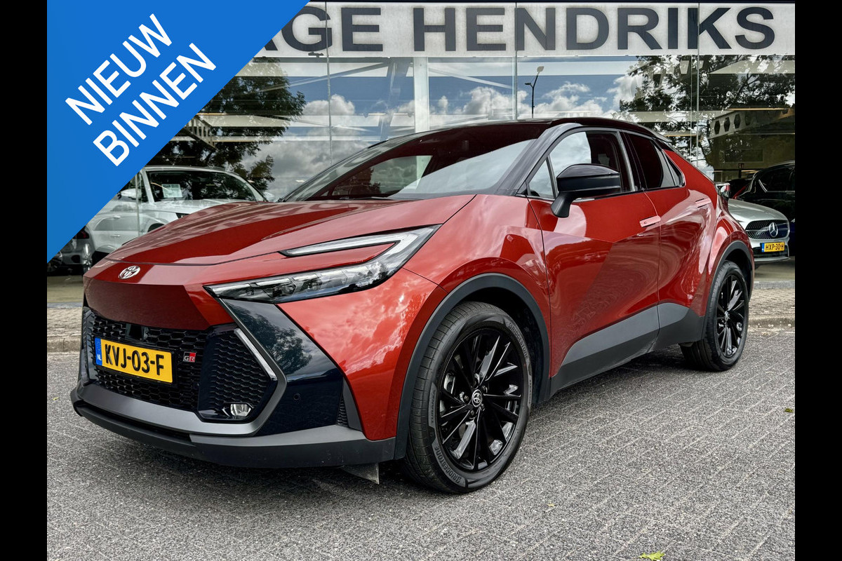 Toyota C-HR 2.0 Plug-in Hybrid 220 GR SPORT | Digitale Binnenspiegel | Dode Hoek Detectie | HUD | Adaptive CC | GR stoelen | Smart Phone Entry | Camera |