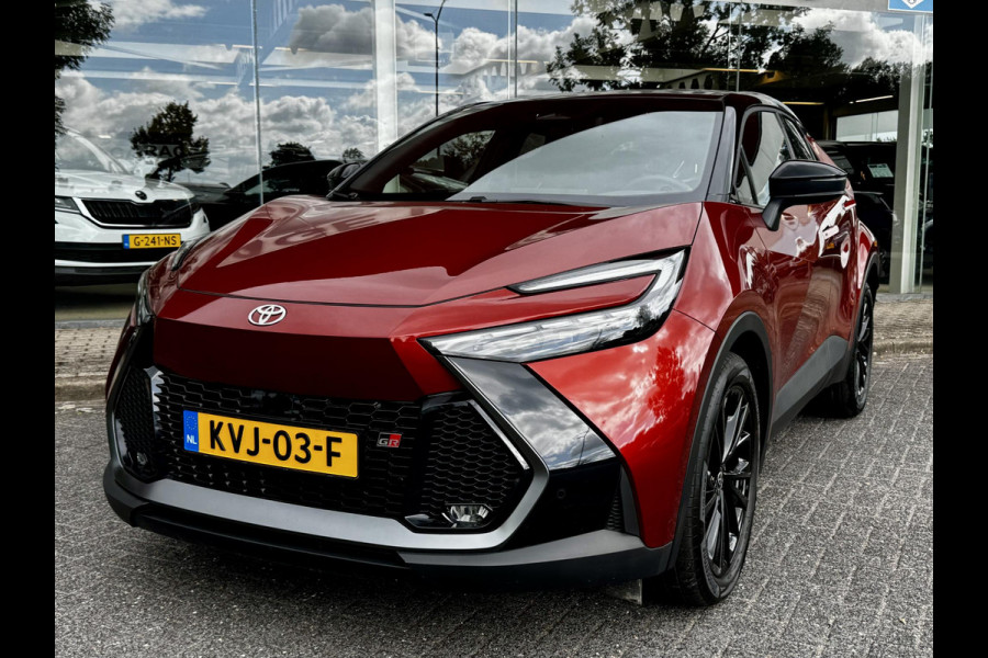 Toyota C-HR 2.0 Plug-in Hybrid 220 GR SPORT | Digitale Binnenspiegel | Dode Hoek Detectie | HUD | Adaptive CC | GR stoelen | Smart Phone Entry | Camera |