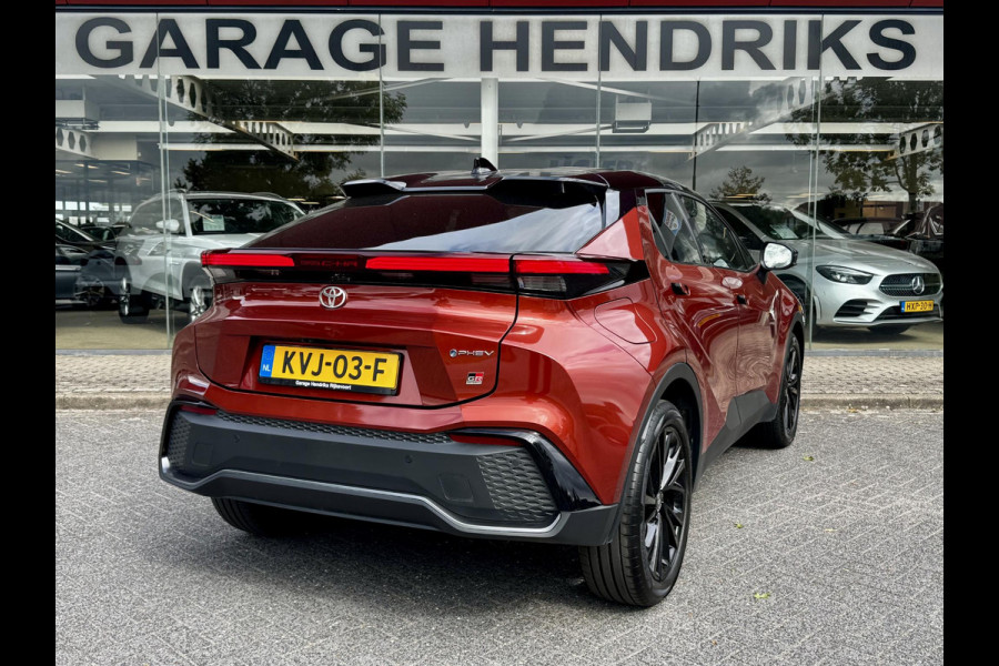 Toyota C-HR 2.0 Plug-in Hybrid 220 GR SPORT | Digitale Binnenspiegel | Dode Hoek Detectie | HUD | Adaptive CC | GR stoelen | Smart Phone Entry | Camera |