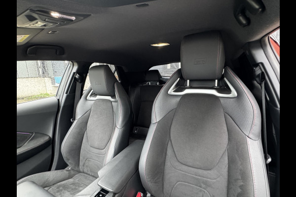 Toyota C-HR 2.0 Plug-in Hybrid 220 GR SPORT | Digitale Binnenspiegel | Dode Hoek Detectie | HUD | Adaptive CC | GR stoelen | Smart Phone Entry | Camera |