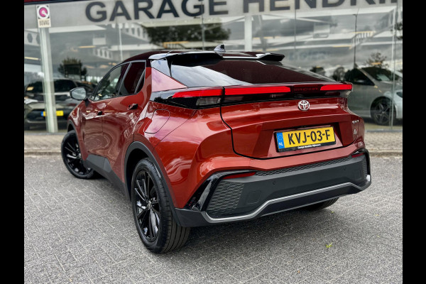 Toyota C-HR 2.0 Plug-in Hybrid 220 GR SPORT | Digitale Binnenspiegel | Dode Hoek Detectie | HUD | Adaptive CC | GR stoelen | Smart Phone Entry | Camera |