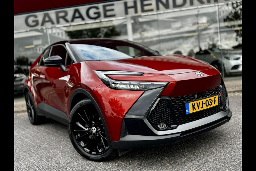 Toyota C-HR 2.0 Plug-in Hybrid 220 GR SPORT | Digitale Binnenspiegel | Dode Hoek Detectie | HUD | Adaptive CC | GR stoelen | Smart Phone Entry | Camera |