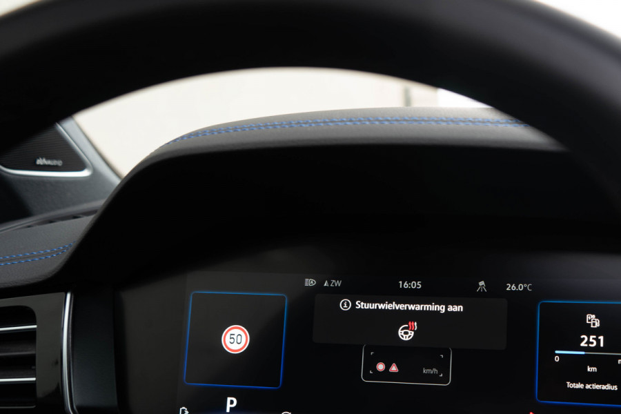 Volkswagen Touareg 3.0 TSI eHybrid 4MOTION R / 5 jaar Fabrieksgarantie/ Puglia/ DynAudio/ Head-up/ 360 Camera/  340kW