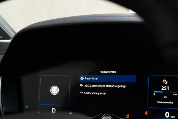 Volkswagen Touareg 3.0 TSI eHybrid 4MOTION R / 5 jaar Fabrieksgarantie/ Puglia/ DynAudio/ Head-up/ 360 Camera/  340kW