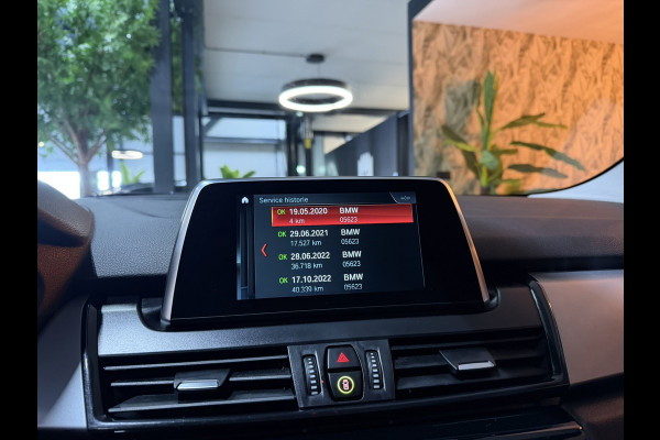 BMW 2 Serie Gran Tourer 218i Luxe Uitvoering|Elektrisch Achterklep|LED|Navi|Cruise|PDC