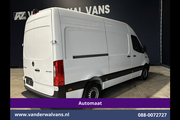 Mercedes-Benz Sprinter 317 CDI 170pk 9G-Tronic Automaat XL MBUX L2H2 Euro6 Airco | Camera | Navigatie | Adaptieve Cruisecontrol | LED Chauffeursstoel, Stoelverwarming, Parkeersensoren, Bijrijdersbank
