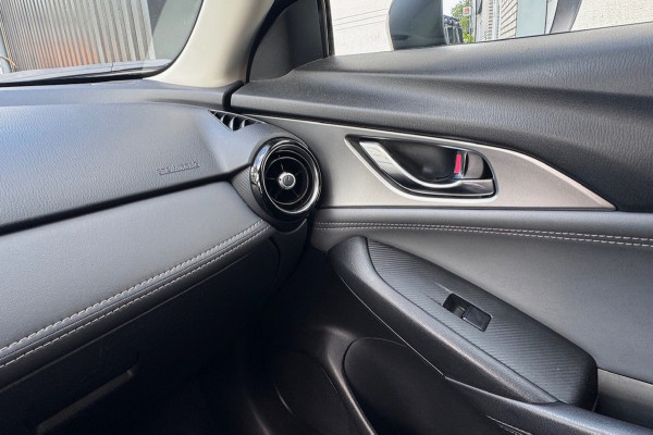 Mazda CX-3 2.0 SkyActiv-G 121 Luxury GT AUT Trekhaak Cruise Carplay '21