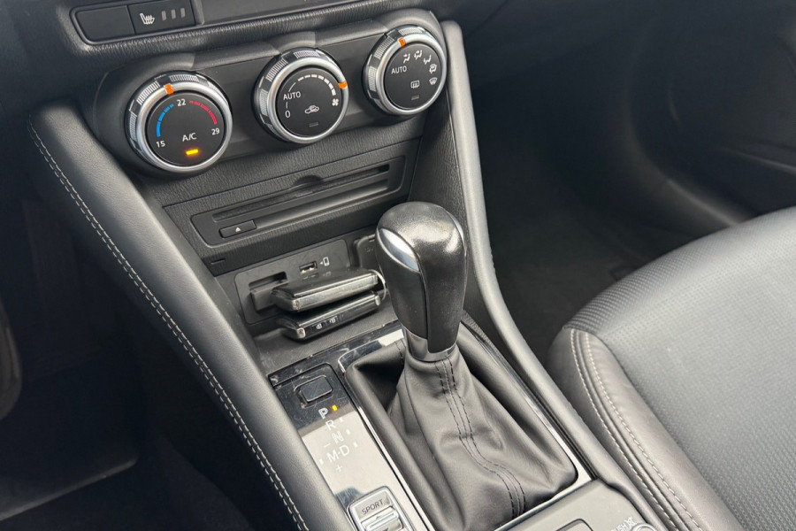 Mazda CX-3 2.0 SkyActiv-G 121 Luxury GT AUT Trekhaak Cruise Carplay '21