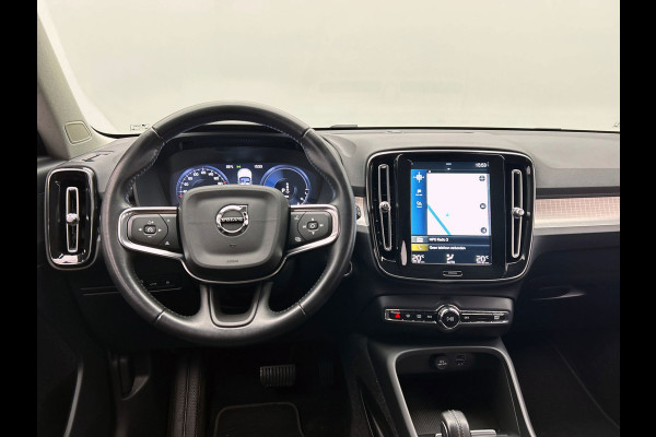 Volvo XC40 1.5 T4 Recharge | Apple/Carplay | Elek. Kofferklep | Camera | 1e Eigenaar |