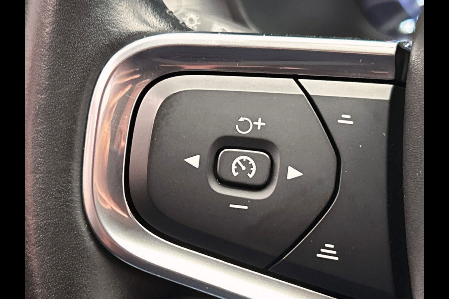 Volvo XC40 1.5 T4 Recharge | Apple/Carplay | Elek. Kofferklep | Camera | 1e Eigenaar |
