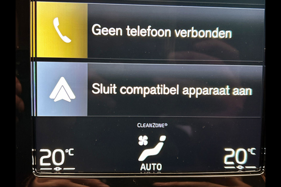 Volvo XC40 1.5 T4 Recharge | Apple/Carplay | Elek. Kofferklep | Camera | 1e Eigenaar |