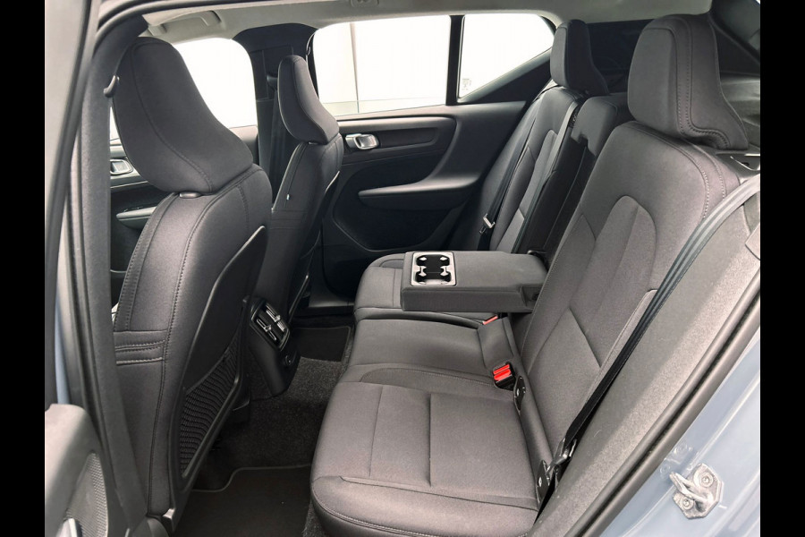 Volvo XC40 1.5 T4 Recharge | Apple/Carplay | Elek. Kofferklep | Camera | 1e Eigenaar |