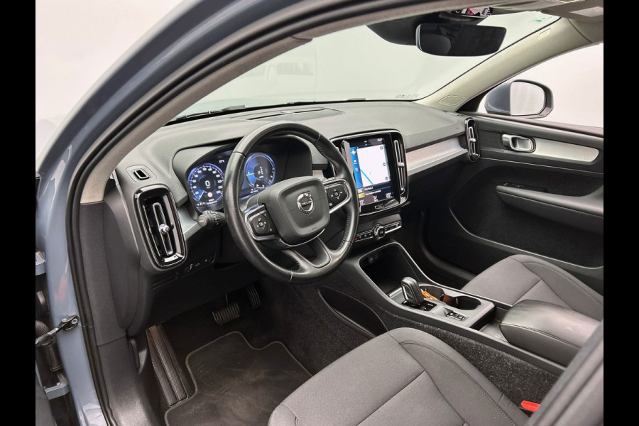 Volvo XC40 1.5 T4 Recharge | Apple/Carplay | Elek. Kofferklep | Camera | 1e Eigenaar |