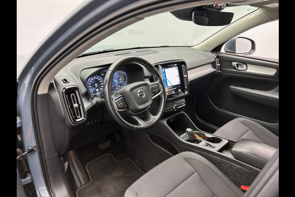 Volvo XC40 1.5 T4 Recharge | Apple/Carplay | Elek. Kofferklep | Camera | 1e Eigenaar |