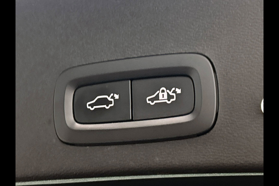 Volvo XC40 1.5 T4 Recharge | Apple/Carplay | Elek. Kofferklep | Camera | 1e Eigenaar |