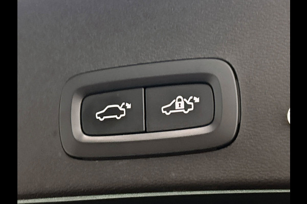 Volvo XC40 1.5 T4 Recharge | Apple/Carplay | Elek. Kofferklep | Camera | 1e Eigenaar |