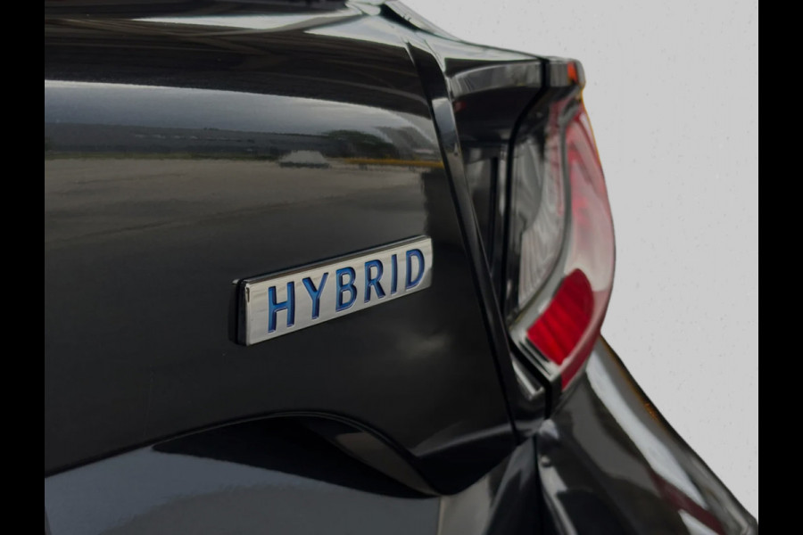 Mazda 2 Hybrid 1.5 Centre-line (NL-auto, Fabrieksgarantie, Navi, Carplay, StoelV, Camera, Addapt Cruise, Lane Assist, Etc)