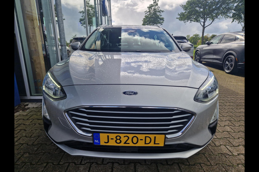 Ford FOCUS Wagon 1.0 EcoBoost Trend Edition Business Zeer nette auto |  Trekhaak |  Cruise | Navi | Parkeersensoren