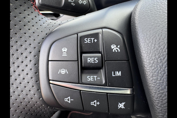 Ford FOCUS Wagon 1.0 EcoBoost Hybrid ST Line X 155pk | Driver Assistance Pack | Trekhaak afneembaar | AGR stoel | 18 inch Lichtmetaal | Winterpack