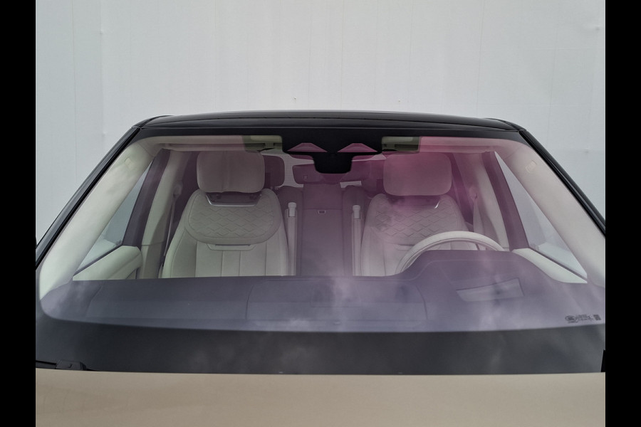 Land Rover Range Rover P510e SV PHEV 4WS 4xMassage Chauffeurspakket Signature Trekhaak Zonsondergang Goud Meridian