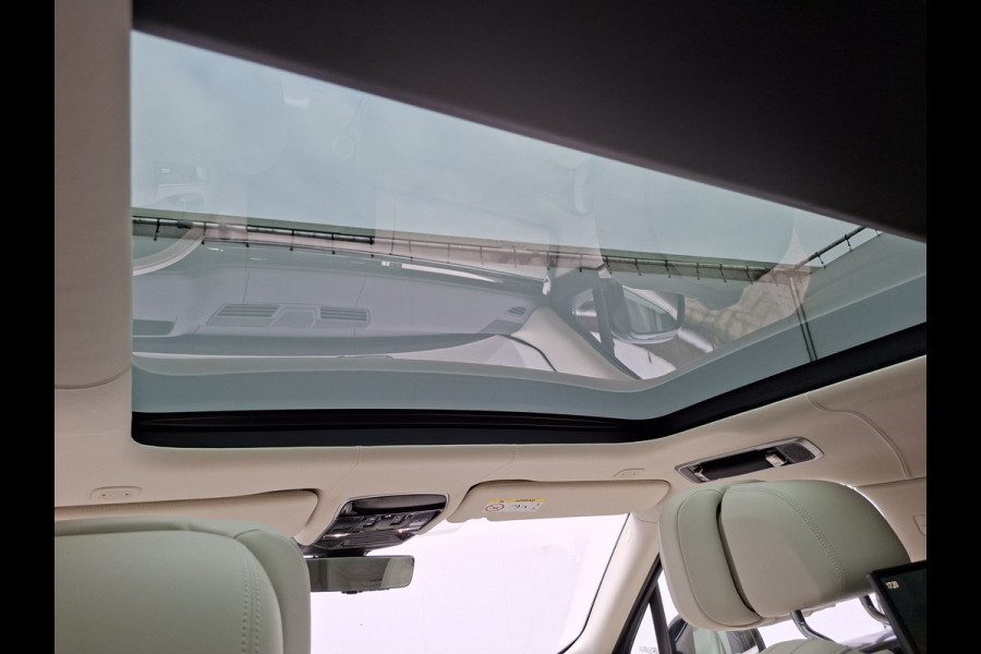 Land Rover Range Rover P510e SV PHEV 4WS 4xMassage Chauffeurspakket Signature Trekhaak Zonsondergang Goud Meridian