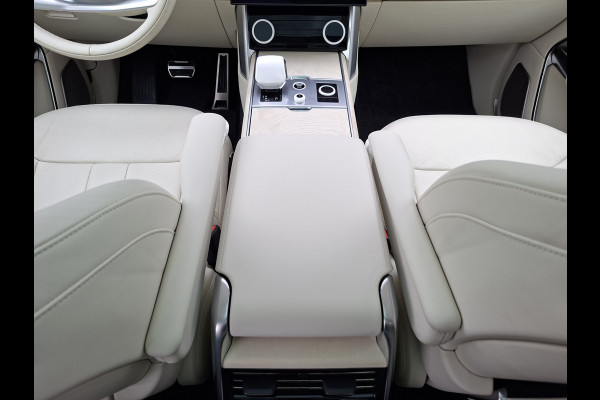 Land Rover Range Rover P510e SV PHEV 4WS 4xMassage Chauffeurspakket Signature Trekhaak Zonsondergang Goud Meridian