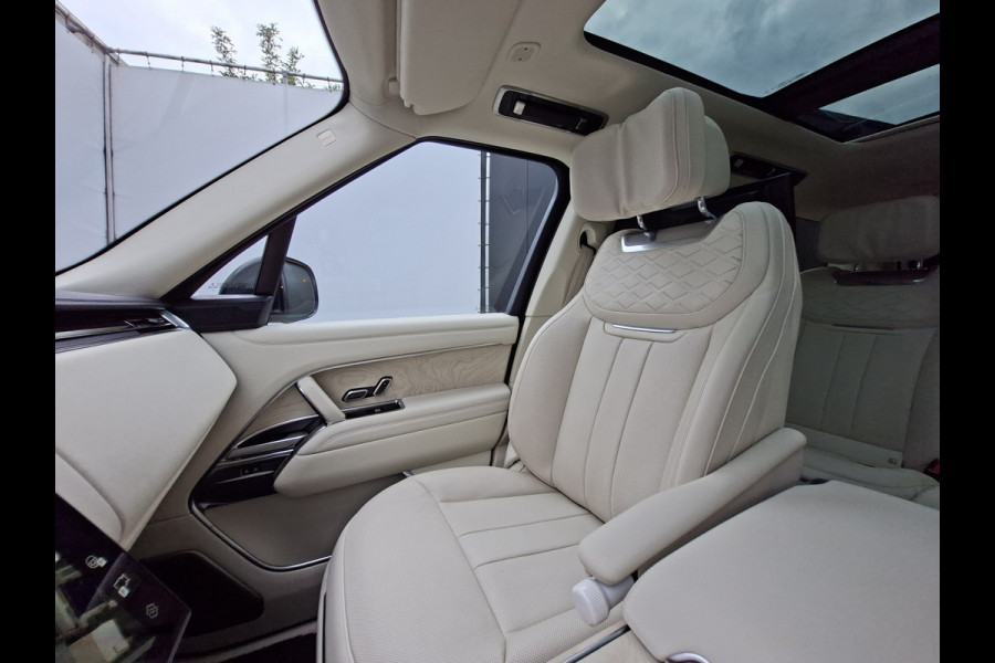 Land Rover Range Rover P510e SV PHEV 4WS 4xMassage Chauffeurspakket Signature Trekhaak Zonsondergang Goud Meridian