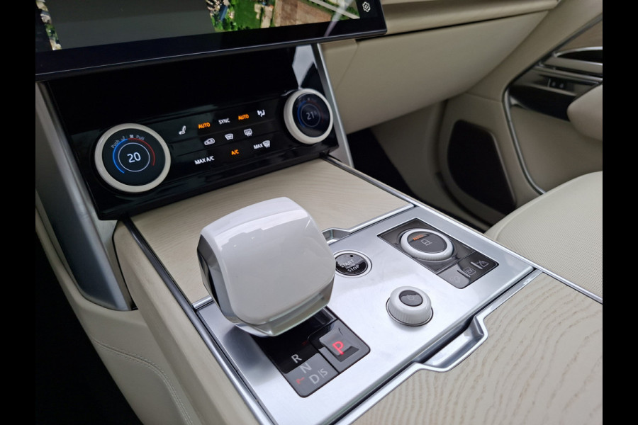 Land Rover Range Rover P510e SV PHEV 4WS 4xMassage Chauffeurspakket Signature Trekhaak Zonsondergang Goud Meridian