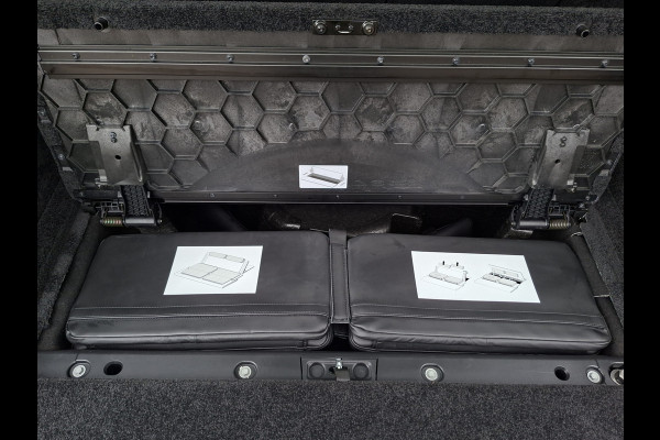 Land Rover Range Rover P510e SV PHEV 4WS 4xMassage Chauffeurspakket Signature Trekhaak Zonsondergang Goud Meridian